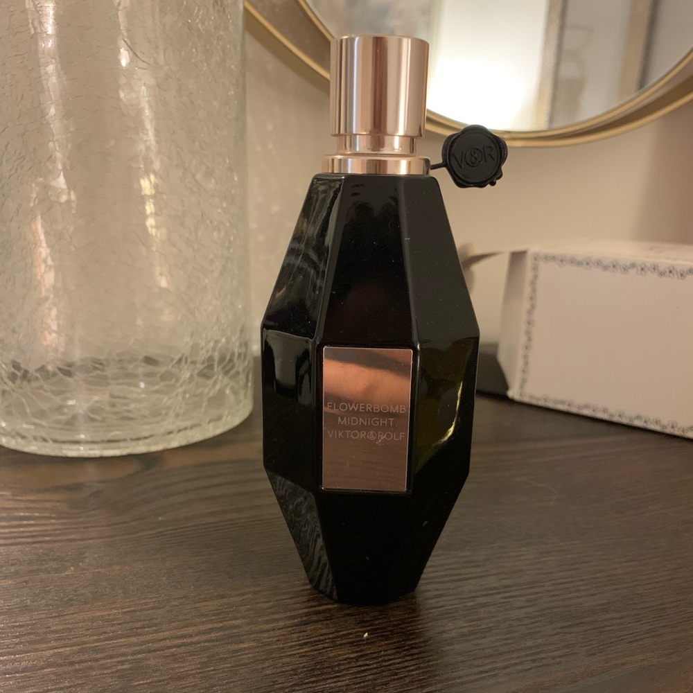 Flowerbomb Midnight by Viktor&Rolf